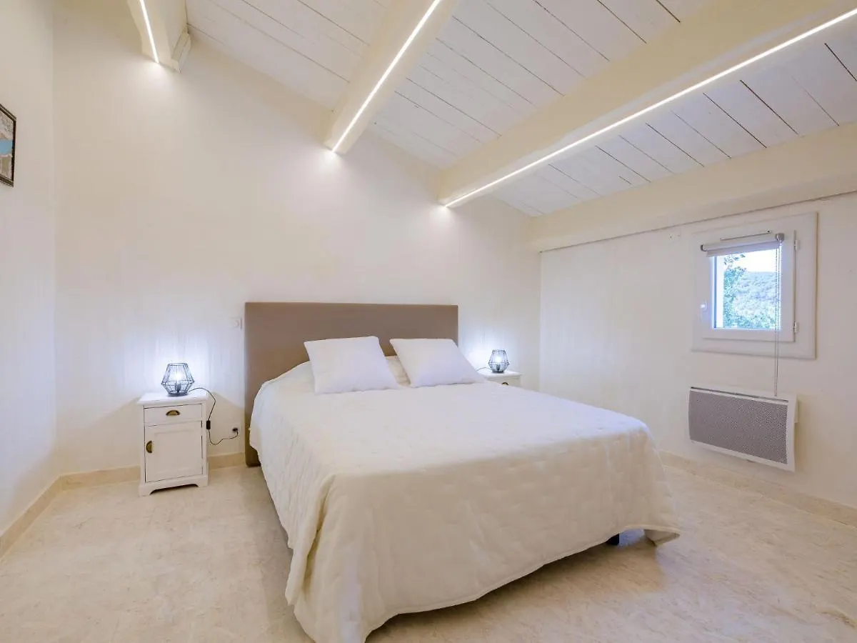 Holiday Home Marges By Interhome Bauduen